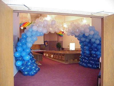 How to Make a VBS Balloon Wave